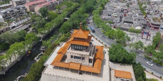 航拍济南中心解放阁的古建筑