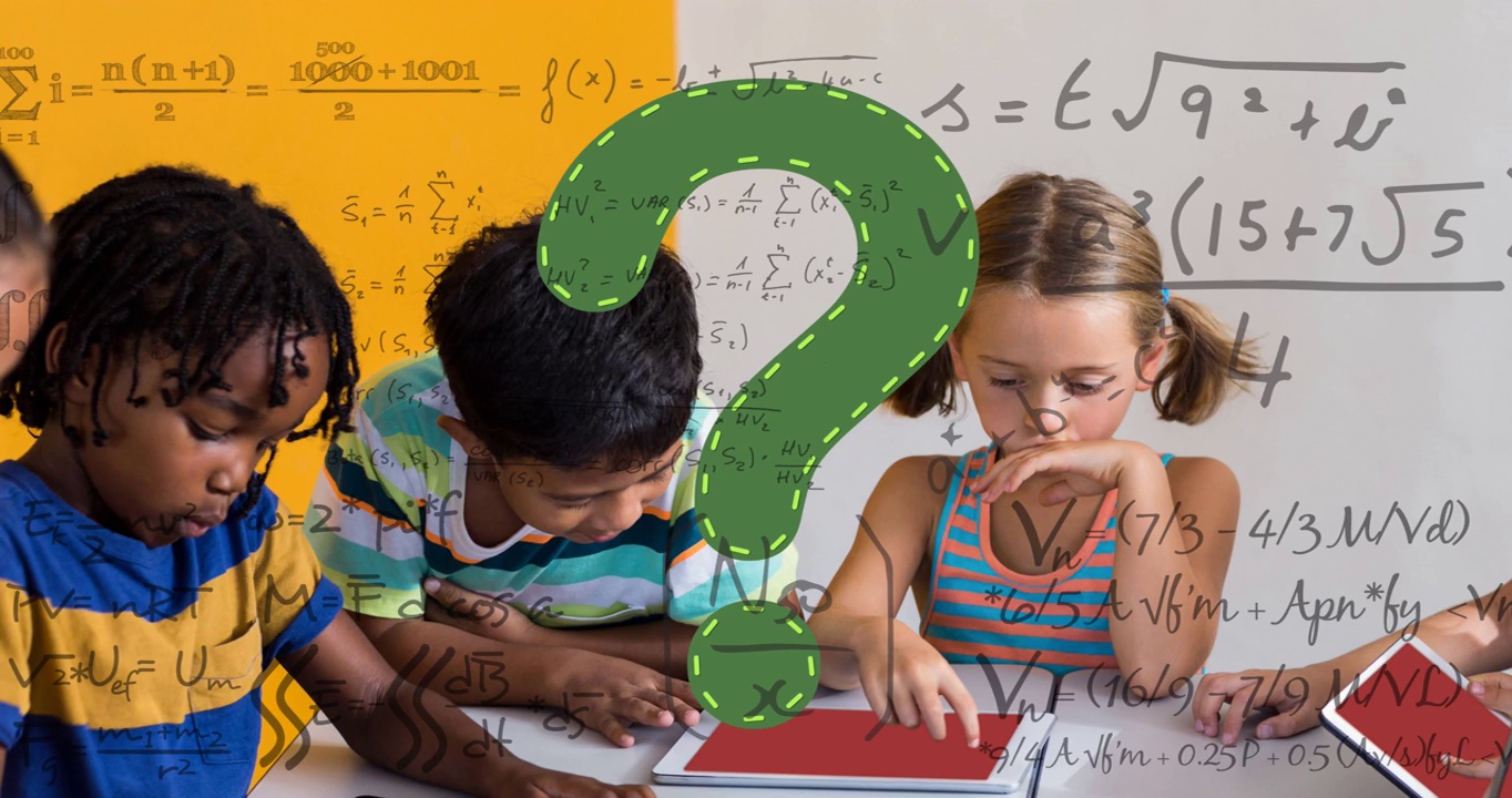 动画绿色的问号和数学方程式在多元的小学课堂上
