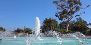 圣地亚哥巴尔博亚公园的喷泉慢镜头120帧
