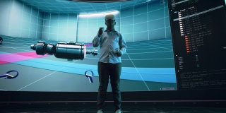 汽车工程师演示现代VR软件测试和开发汽车平台。工程师在舞台上使用耳机和控制器在大屏幕上展示功能。