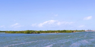 全景景观的霍尔博克斯岛自然海滩绿松石水墨西哥。