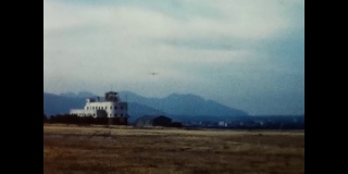 20世纪60年代，飞机在巴勒莫降落
