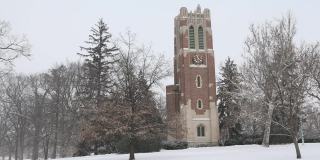 暴风雪袭击了密歇根州立大学