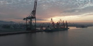 海运港，日出美景