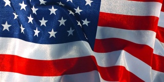 美国国旗在风中飘扬，慢镜头