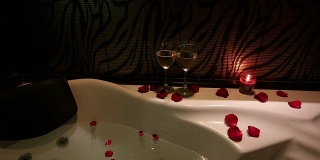 浪漫的浴