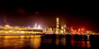 中国香港——2014年11月11日:中国香港维多利亚湾的夜景