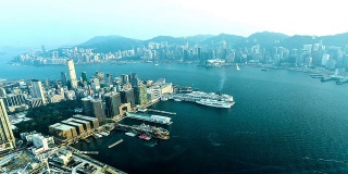 中国香港2014年11月16日:鸟瞰中国香港的维多利亚港