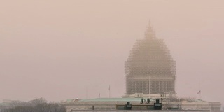 美国国会大厦上空雾的时间流逝