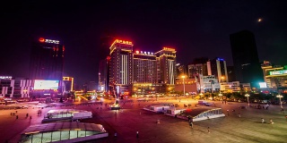中国沈阳，2014年8月1日:中国沈阳火车站北站广场夜景