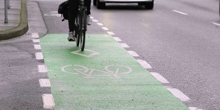 标明市中心自行车道
