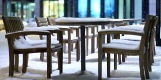 户外café在雪中