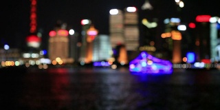 上海之夜，视线模糊
