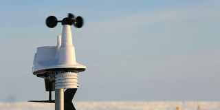 风速计测量的是北极的极地站的风速。