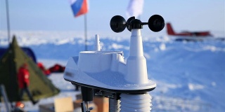 风速计测量的是北极的极地站的风速。