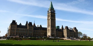 加拿大议会的延时观