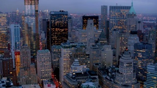 傍晚的曼哈顿金融区，航拍视频素材模板下载