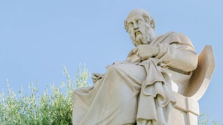 古希腊哲学家柏拉图的大理石雕像，时间流逝视频素材模板下载