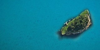 岛屿海蓝色的海洋