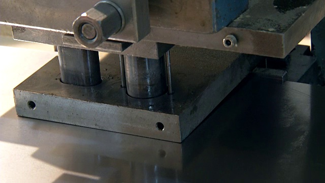 Heavy industry - NUT-sheet metal punch machine, mechanical press machine