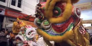 中国舞狮游行