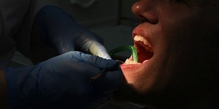 牙科医疗检查和治疗