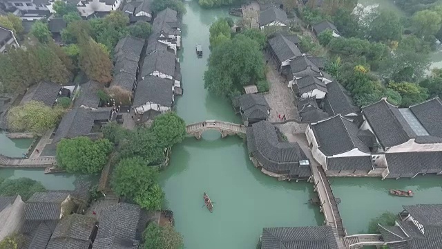 中国水乡的天线