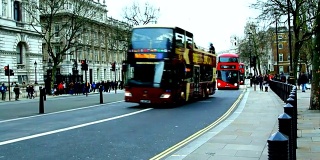 伦敦街头,公共汽车