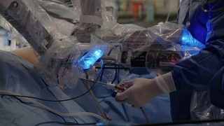 达芬奇手术系统的微创机器人手术视频素材模板下载