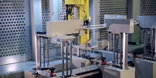 工业工厂的机器人制造高科技设备