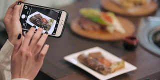 用智能手机拍摄食物