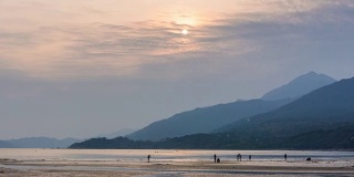 大屿山香港贝澳泳滩的人文与日落