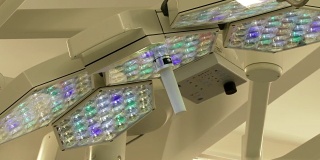 新型医用外科LED灯在手术室的照明。