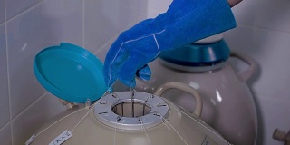 生物技术实验室精子库中的液氮