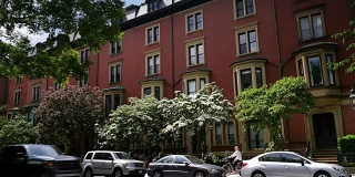 波士顿市中心典型的红砖公寓