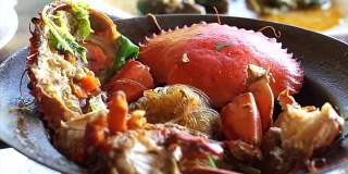 锅烤蟹肉粉，泰国中式海鲜