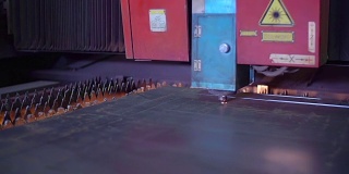 工业激光彻底切割钢材