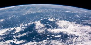 从国际空间站ISS上看到的地球。这段视频由美国宇航局提供