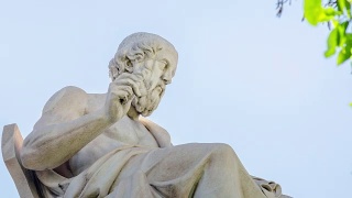 特写大理石雕像的古希腊哲学家柏拉图视频素材模板下载