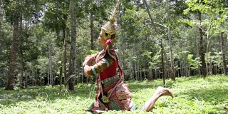 至高无上的泰国面具或孔氏舞蹈戏剧泰国风格。