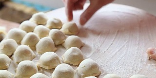意大利饺子的制作过程