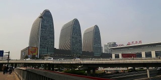 北京高铁车站的远景
