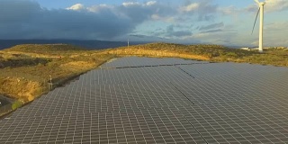 太阳能农场生产可再生能源
