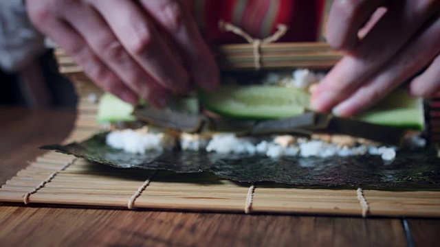 4K传统厨师寿司卷