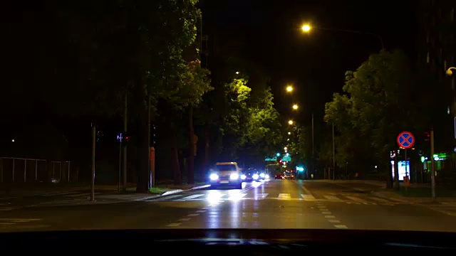 城市夜间行车时间流逝