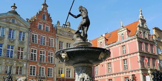 海王星喷泉青铜金属，波兰格但斯克，欧洲城市广场建筑