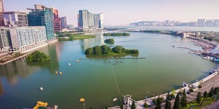 中国日落之光澳门城著名的海湾全景4k时间的推移