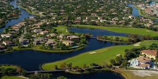 Everglades附近房屋的鸟瞰图