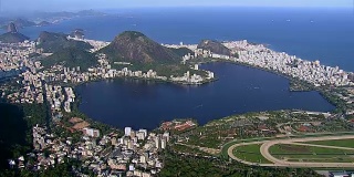 鸟瞰图的Lagoa，海滩和里约热内卢de Janeiro
