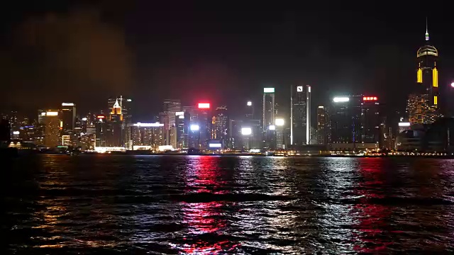 香港维多利亚港内的航海船只